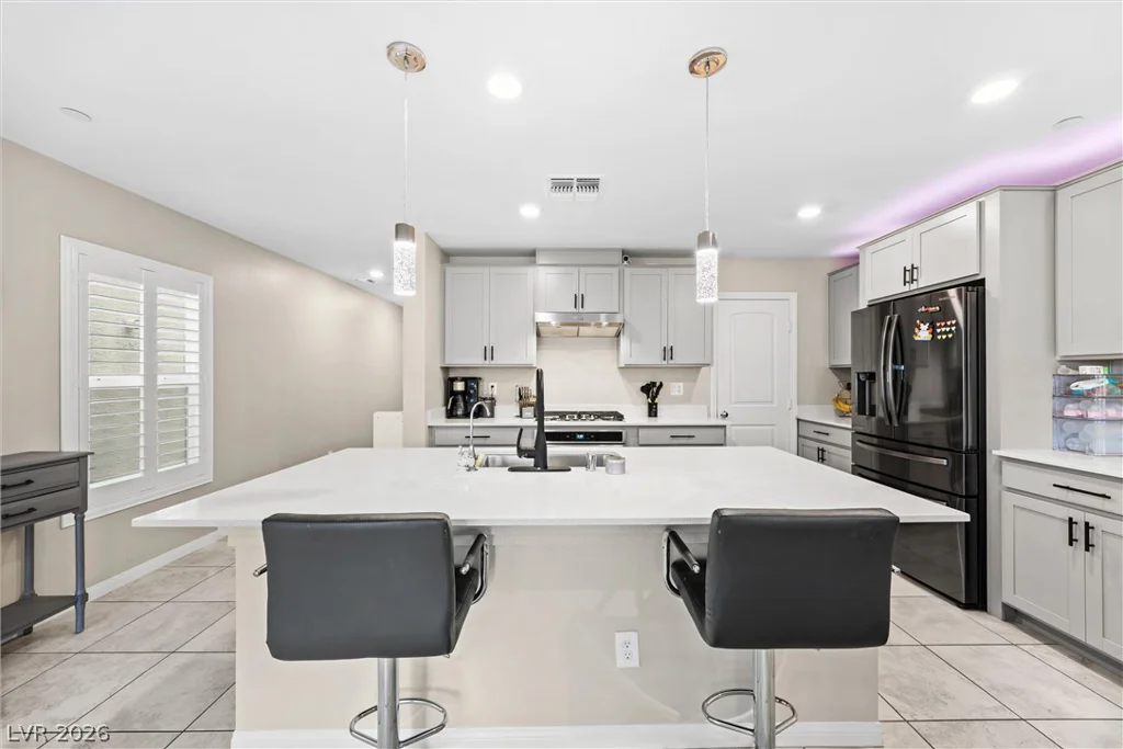 6466 Blue Ember, Las Vegas, NV 89130