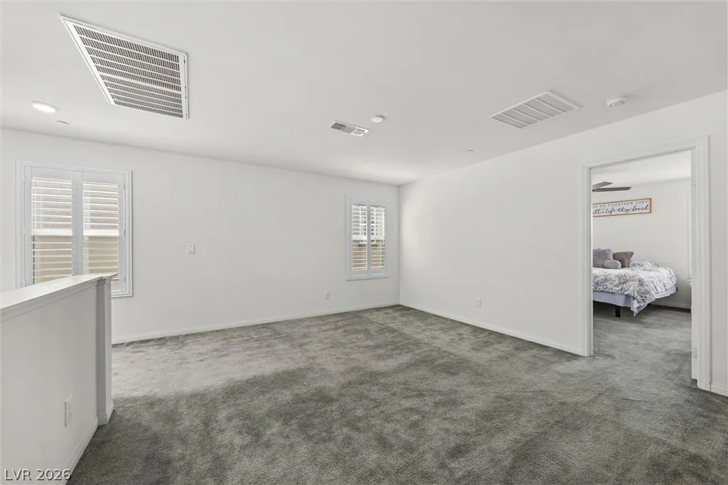 6466 Blue Ember, Las Vegas, NV 89130