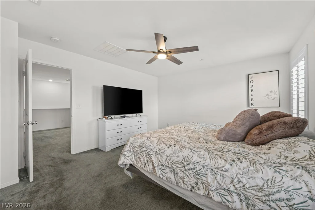 6466 Blue Ember, Las Vegas, NV 89130