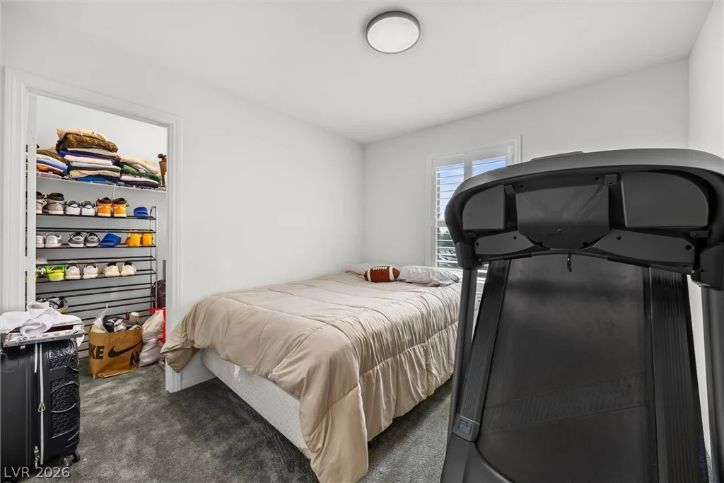 6466 Blue Ember, Las Vegas, NV 89130