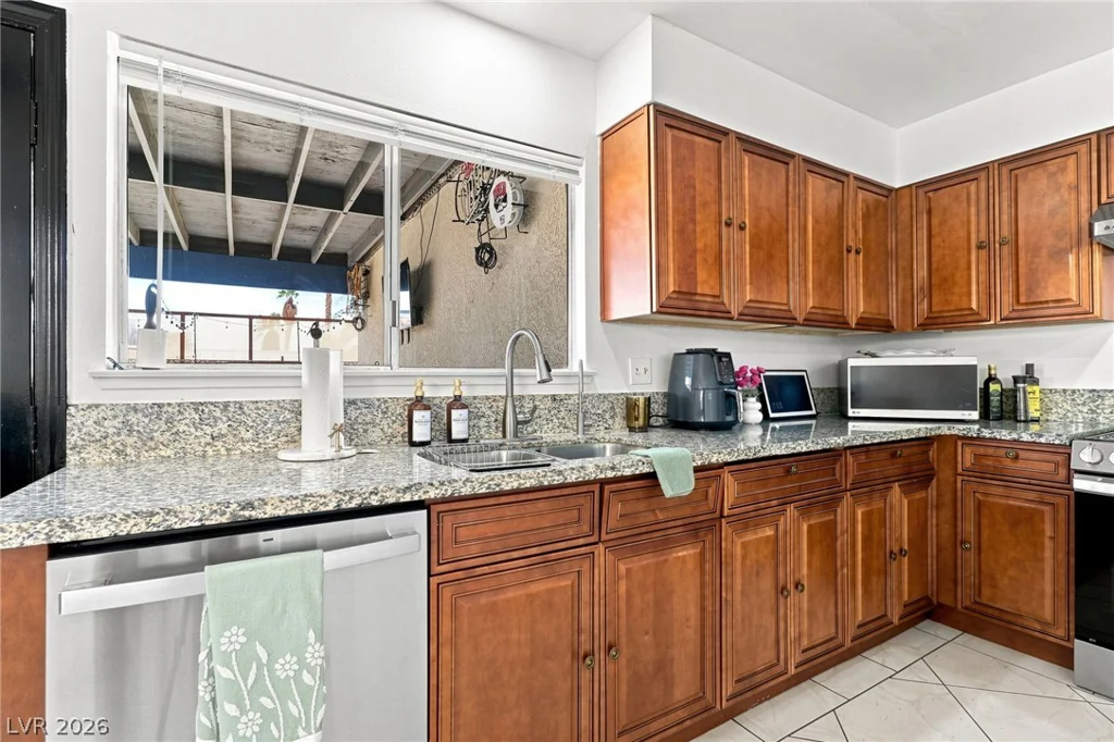 3540 Moraga, Las Vegas, NV 89103