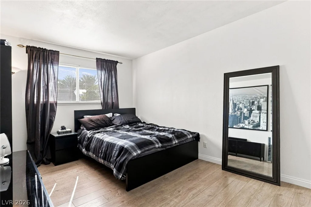 3540 Moraga, Las Vegas, NV 89103