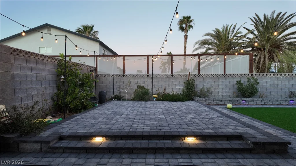 3540 Moraga, Las Vegas, NV 89103
