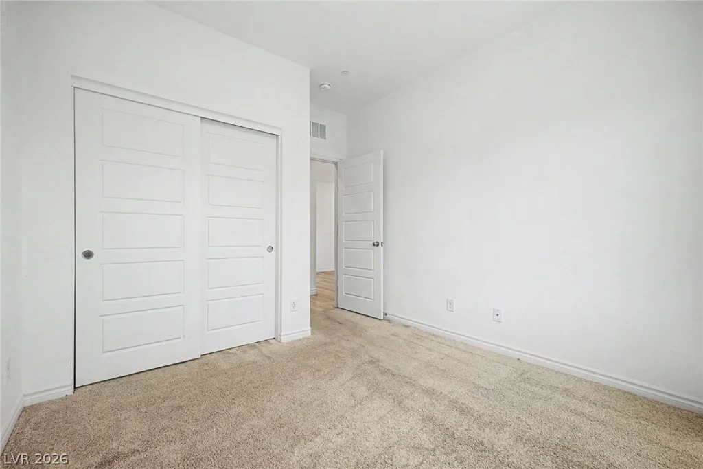 20 Barbara, Las Vegas, NV 89183