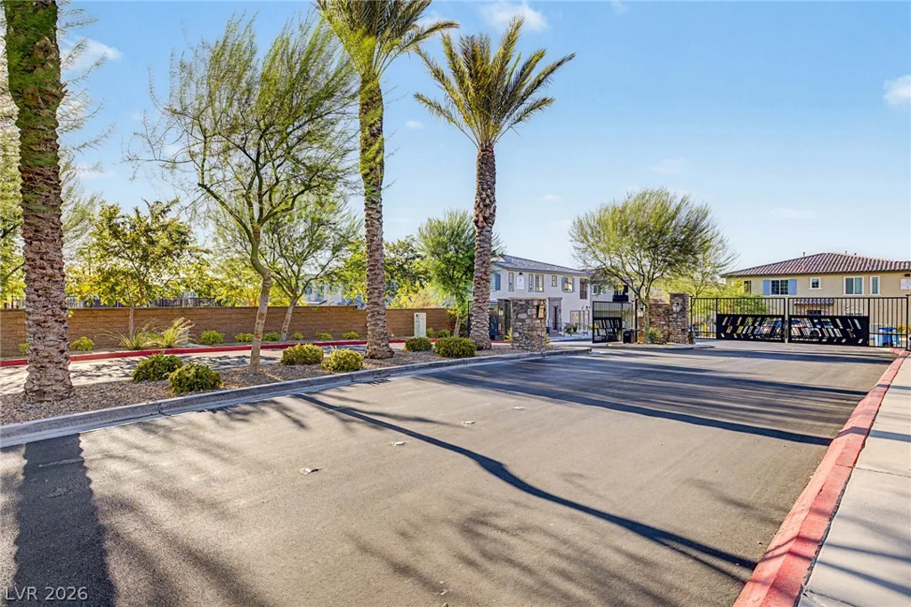 20 Barbara, Las Vegas, NV 89183