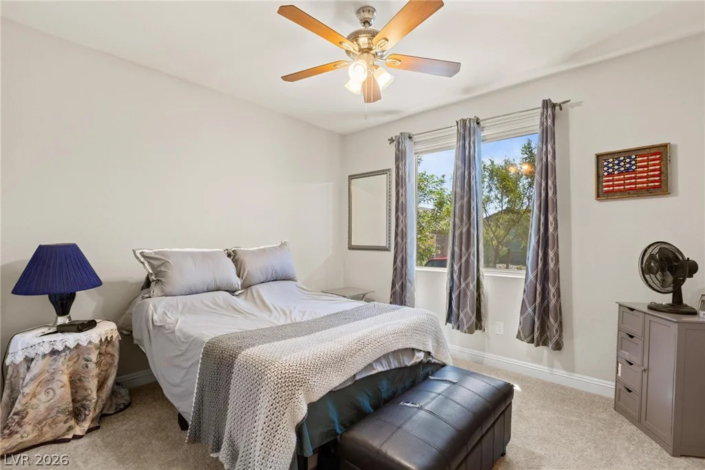 10934 Delparke Valley, Las Vegas, NV 89166
