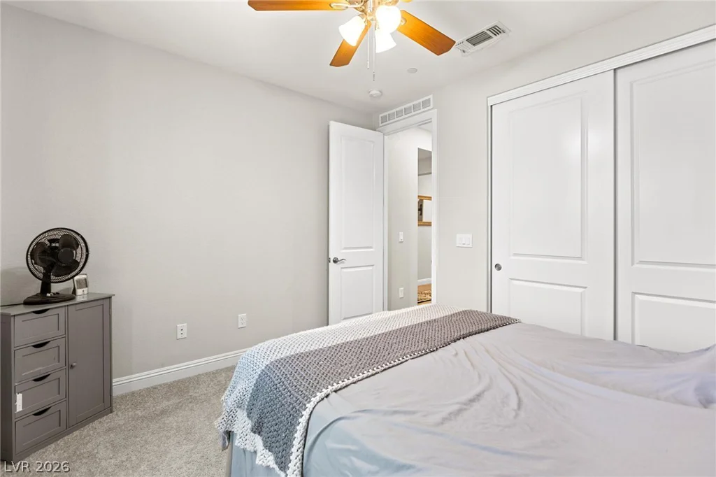 10934 Delparke Valley, Las Vegas, NV 89166