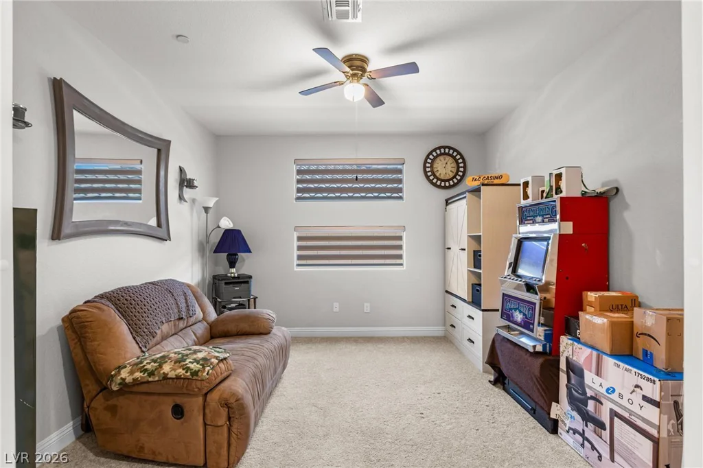 10934 Delparke Valley, Las Vegas, NV 89166