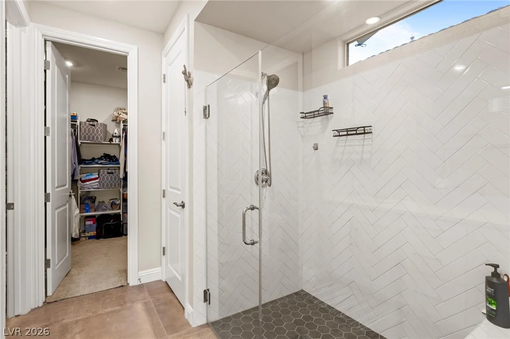 10934 Delparke Valley, Las Vegas, NV 89166