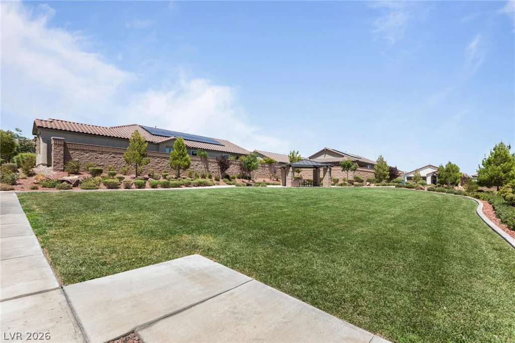 10934 Delparke Valley, Las Vegas, NV 89166