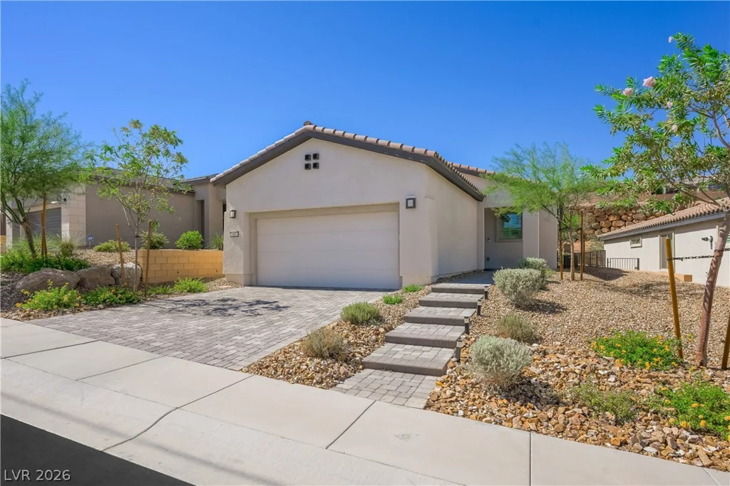 69 Stone Bluff, Henderson, NV 89011