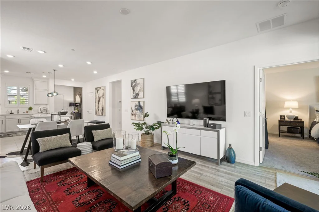 69 Stone Bluff, Henderson, NV 89011
