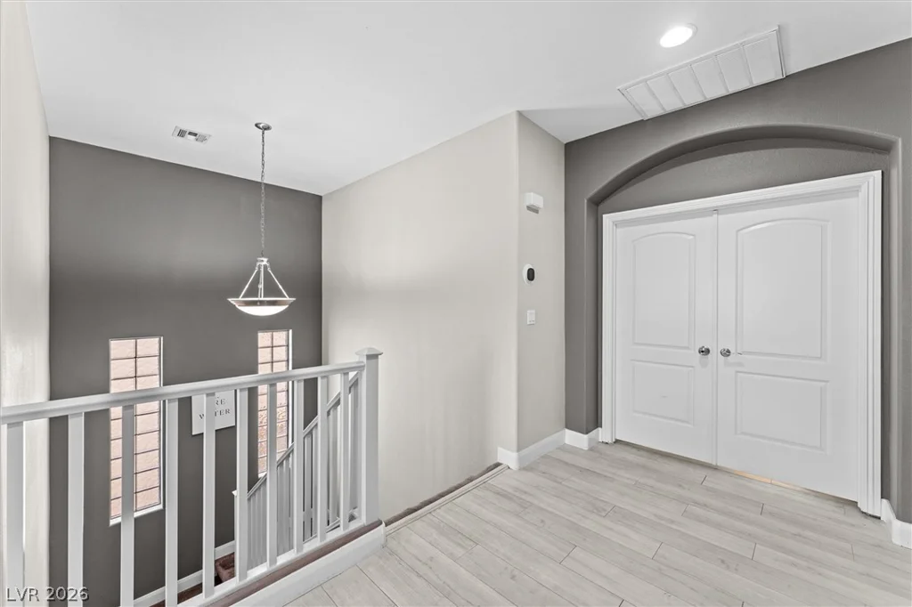 9164 Dalmahoy, Las Vegas, NV 89145