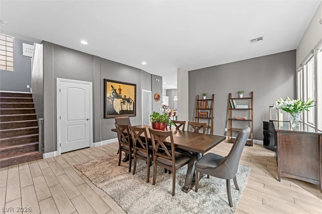 9164 Dalmahoy, Las Vegas, NV 89145