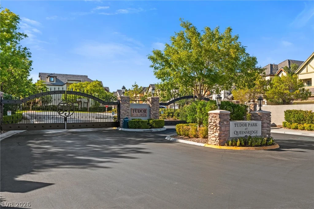 9164 Dalmahoy, Las Vegas, NV 89145