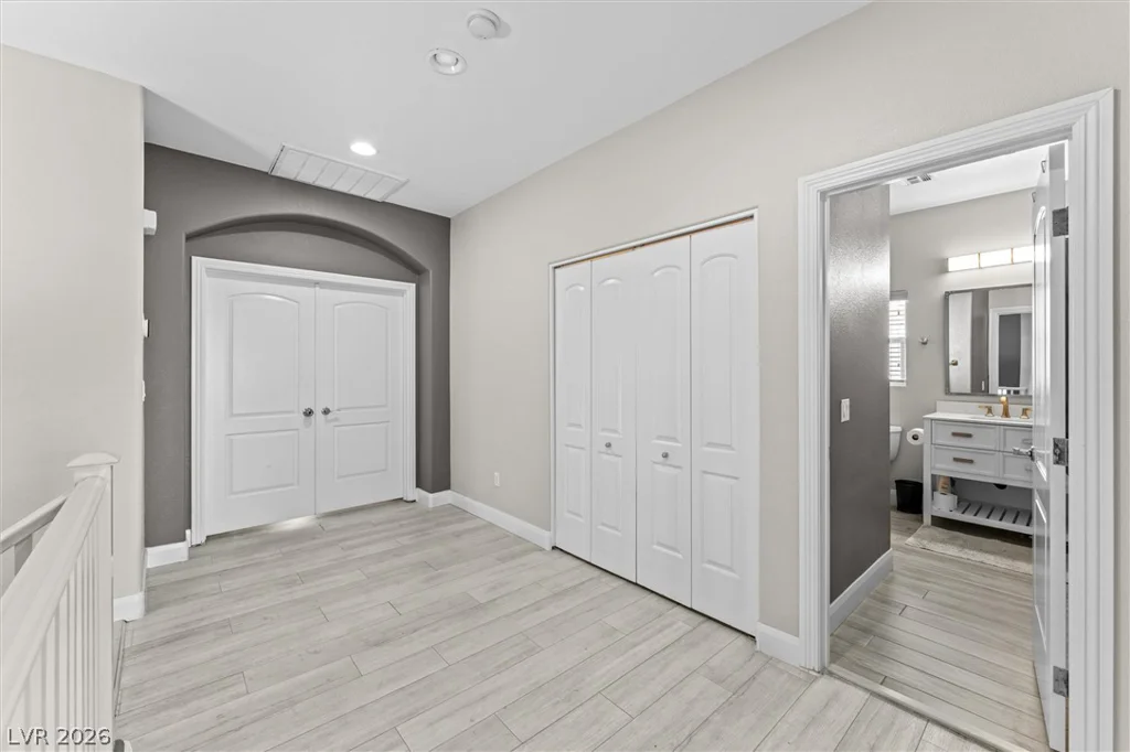 9164 Dalmahoy, Las Vegas, NV 89145