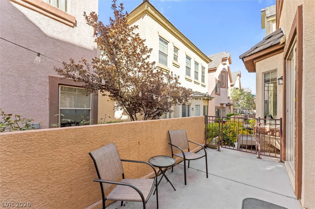 9164 Dalmahoy, Las Vegas, NV 89145