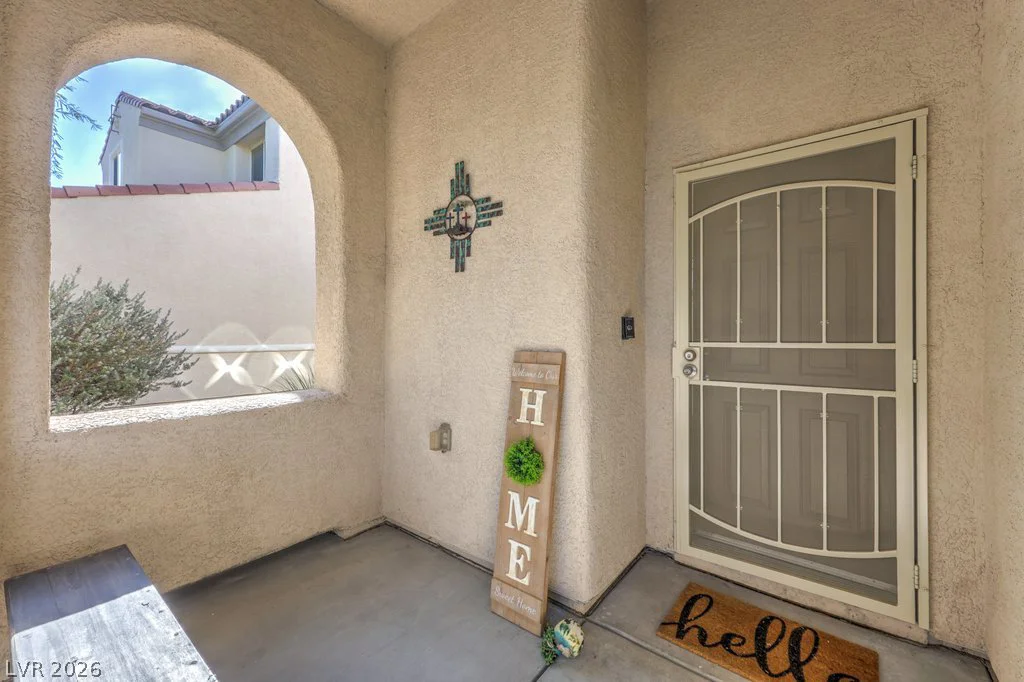 7137 River Meadows, Las Vegas, NV 89131