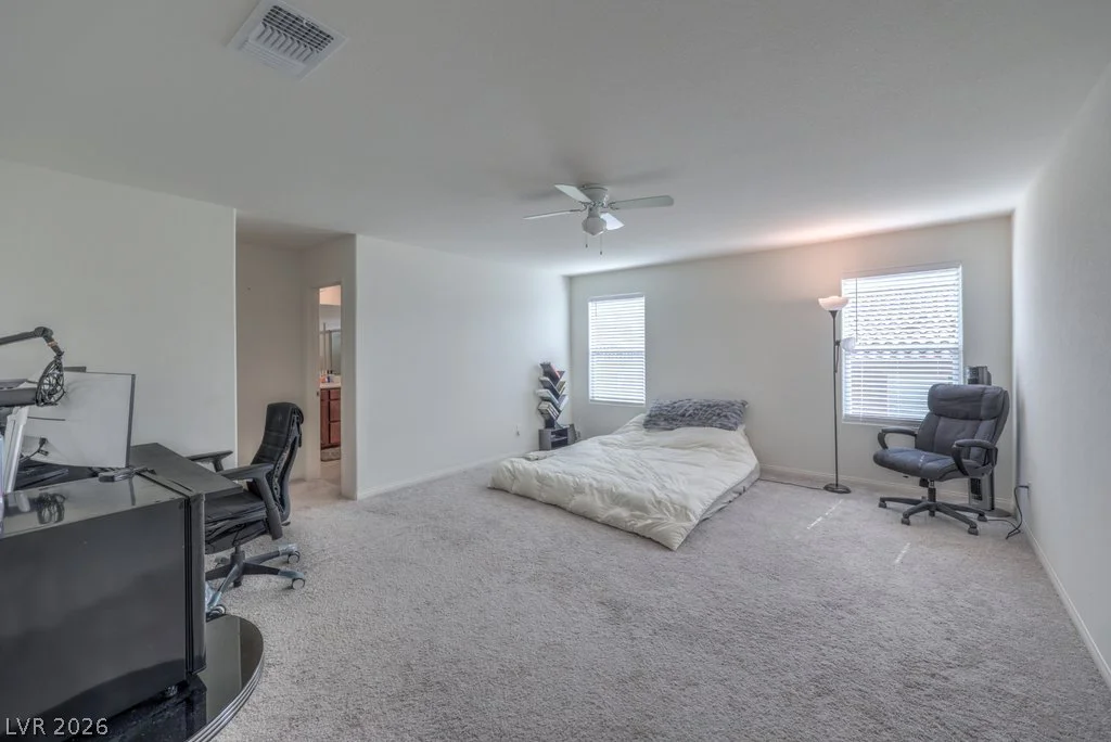 8748 Crestwood Hills, Las Vegas, NV 89113