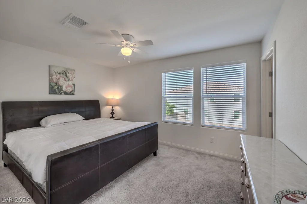 8748 Crestwood Hills, Las Vegas, NV 89113
