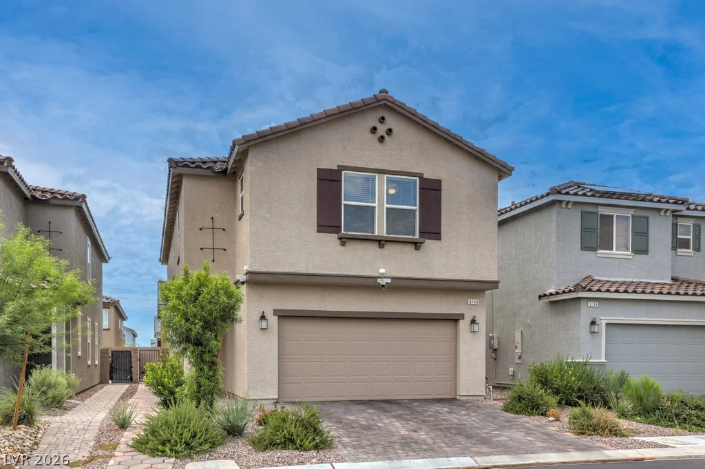 8748 Crestwood Hills, Las Vegas, NV 89113