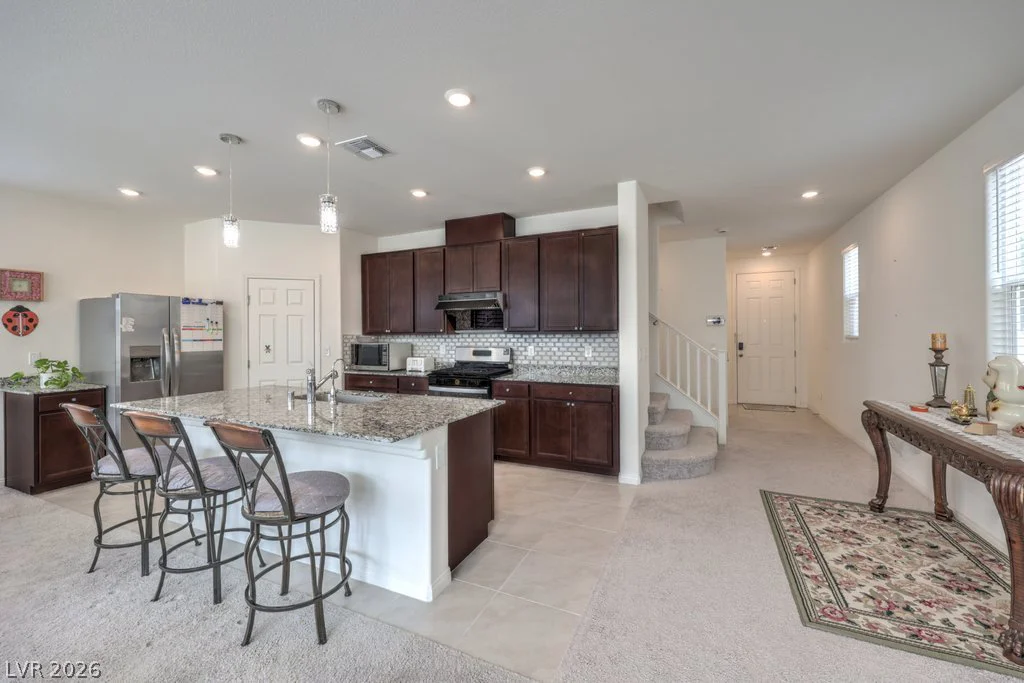 8748 Crestwood Hills, Las Vegas, NV 89113