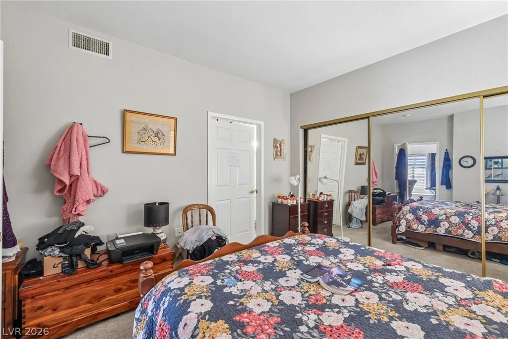10245 Maryland, Las Vegas, NV 89183