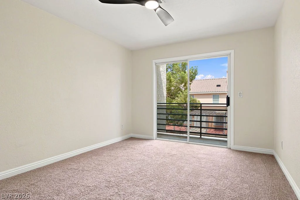 6250 Flamingo, Las Vegas, NV 89103