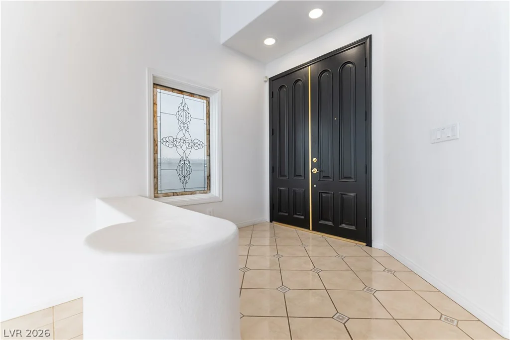 2208 Bay Hill, Las Vegas, NV 89117