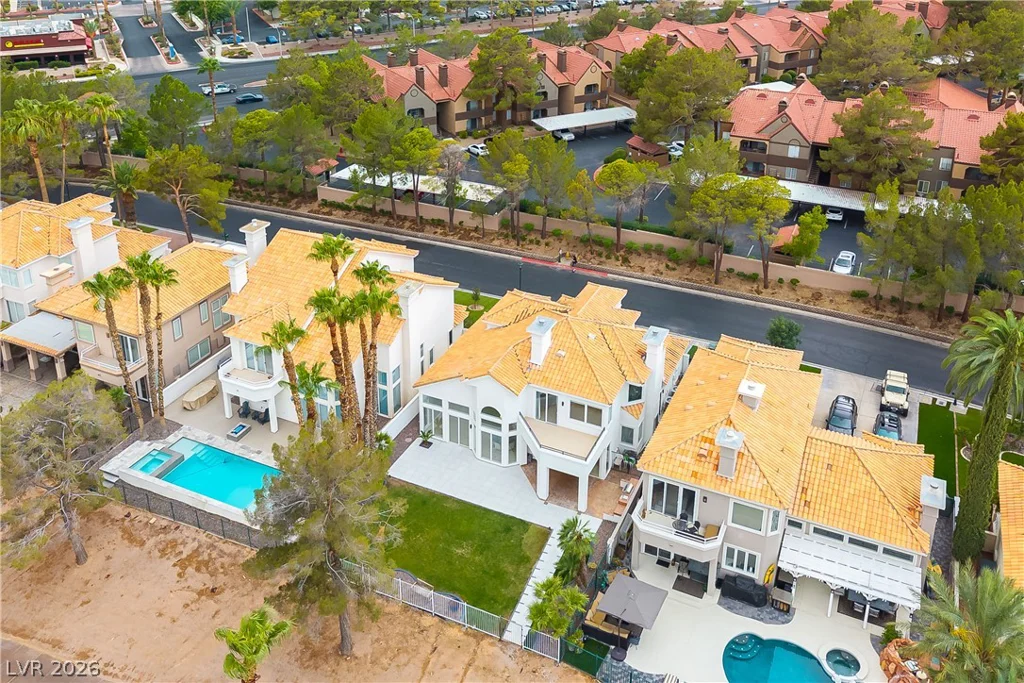 2208 Bay Hill, Las Vegas, NV 89117