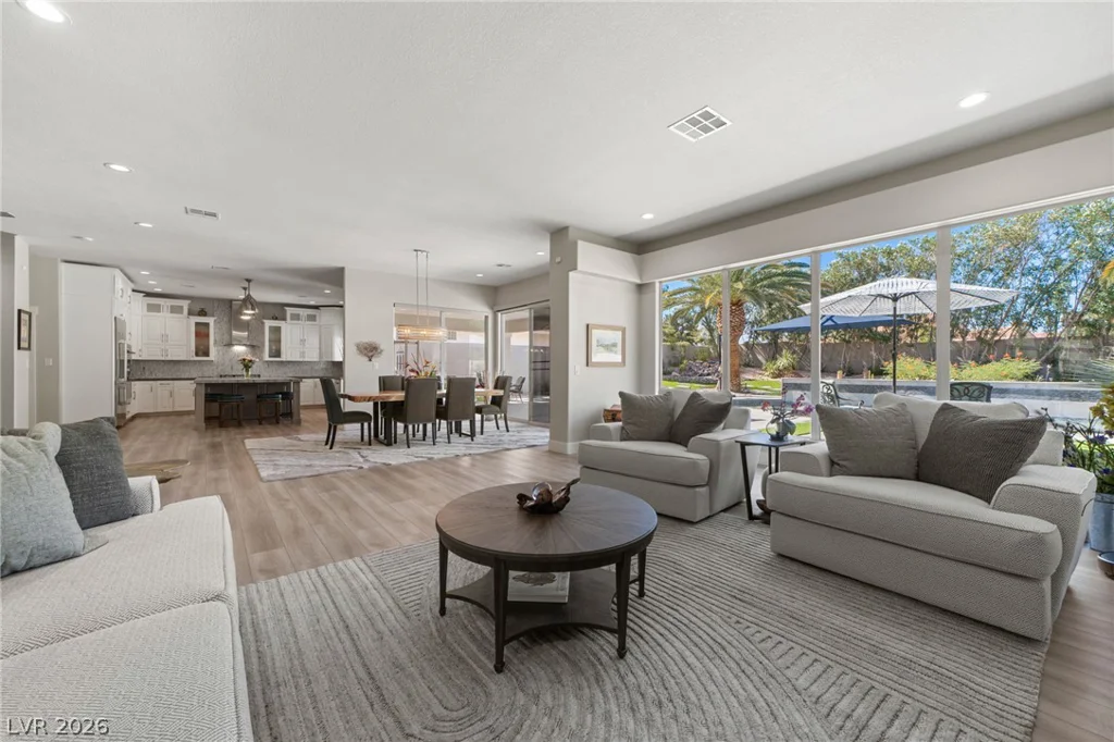 2227 Versailles, Henderson, NV 89074
