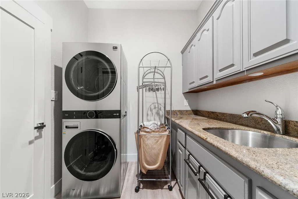 2227 Versailles, Henderson, NV 89074