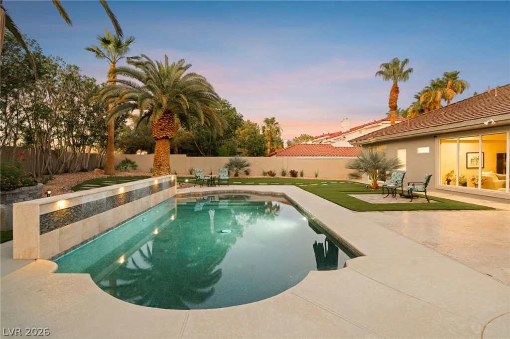 2227 Versailles, Henderson, NV 89074