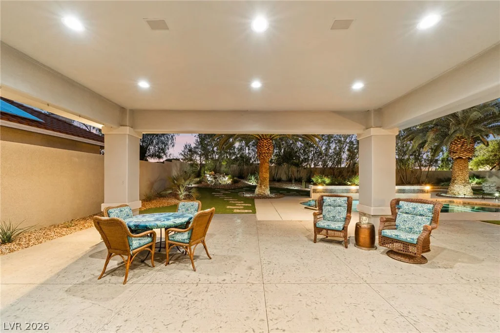 2227 Versailles, Henderson, NV 89074