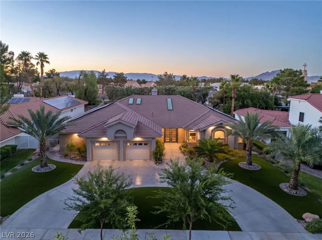 2227 Versailles, Henderson, NV 89074