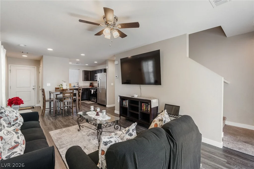 3623 Via Alamo, Las Vegas, NV 89115