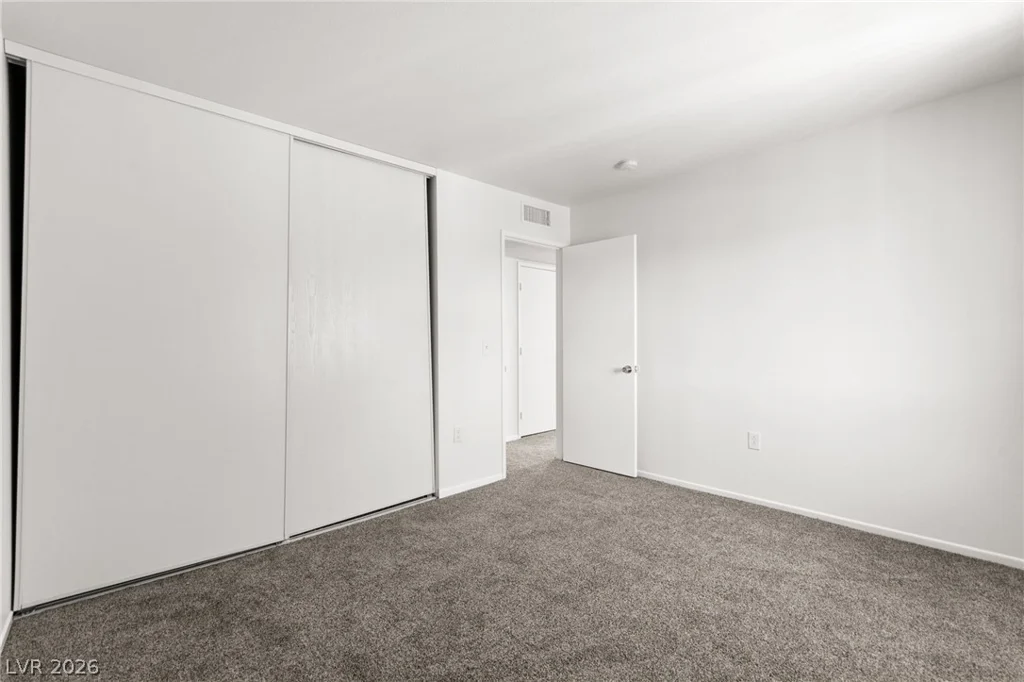 1405 Vegas Valley, Las Vegas, NV 89169