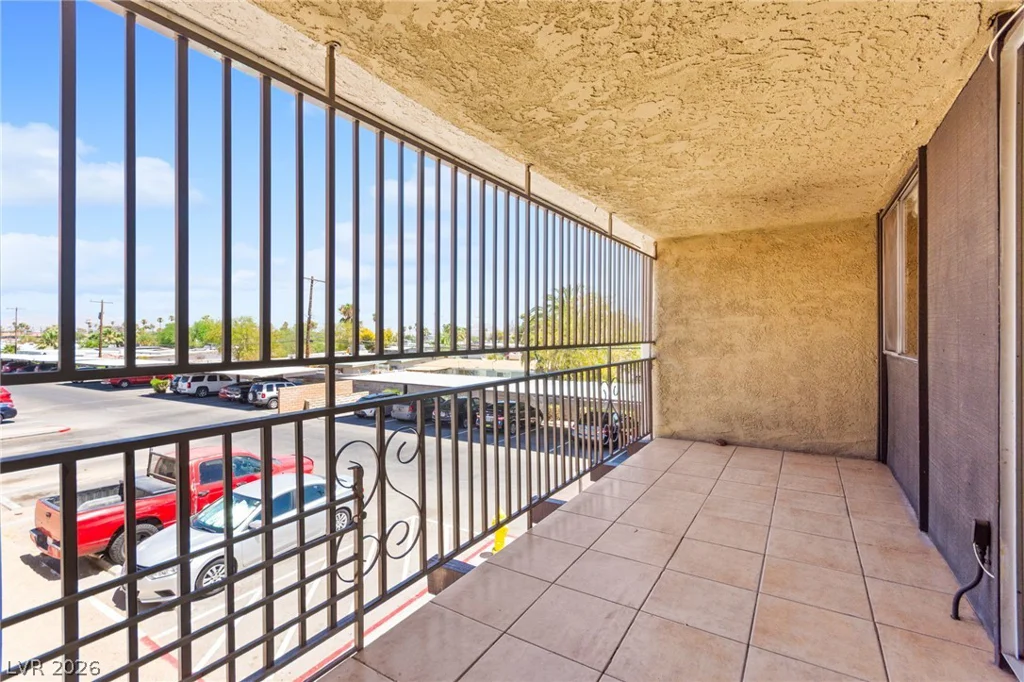 1405 Vegas Valley, Las Vegas, NV 89169