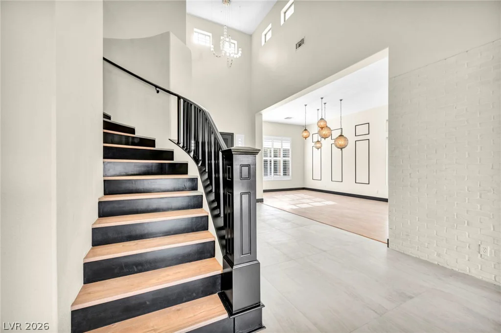 18 Wade Hampton, Henderson, NV 89052