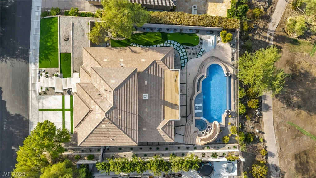 18 Wade Hampton, Henderson, NV 89052