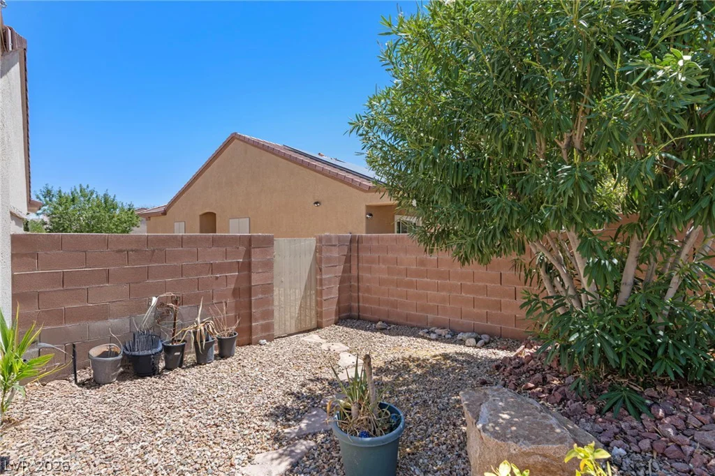 7953 Grey Teal, North Las Vegas, NV 89084