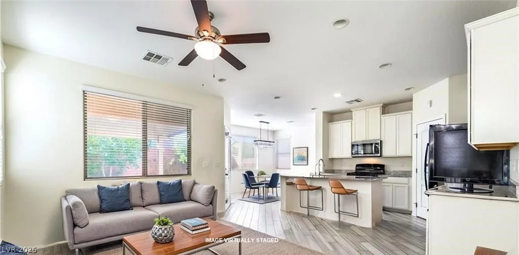 7616 Eastham Bay, Las Vegas, NV 89179