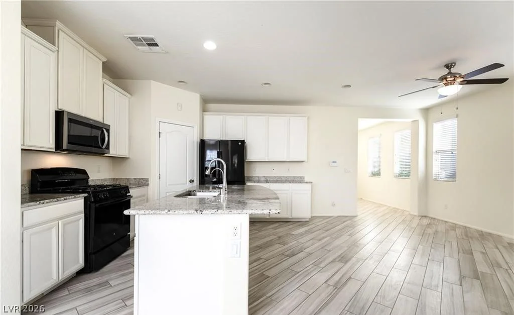 7616 Eastham Bay, Las Vegas, NV 89179