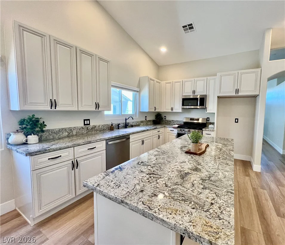 889 Cozy Valley Street, Henderson, NV 89015