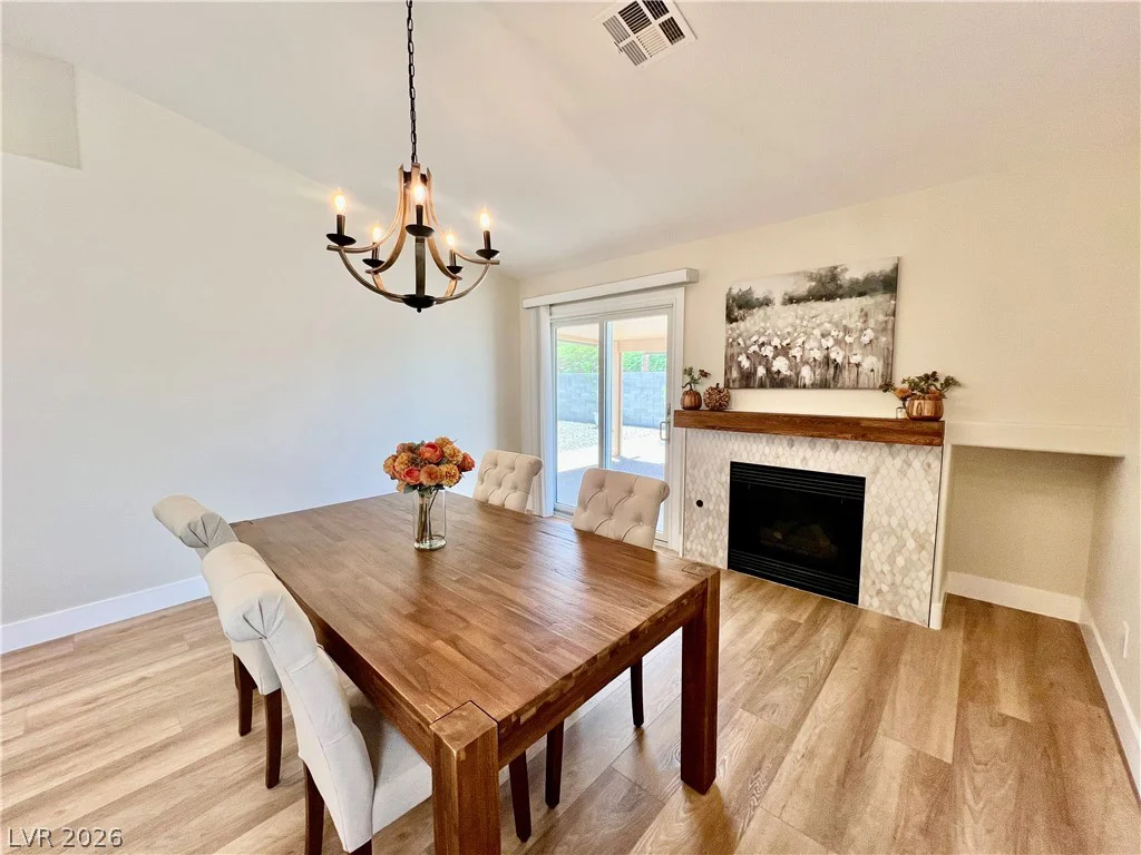 889 Cozy Valley Street, Henderson, NV 89015