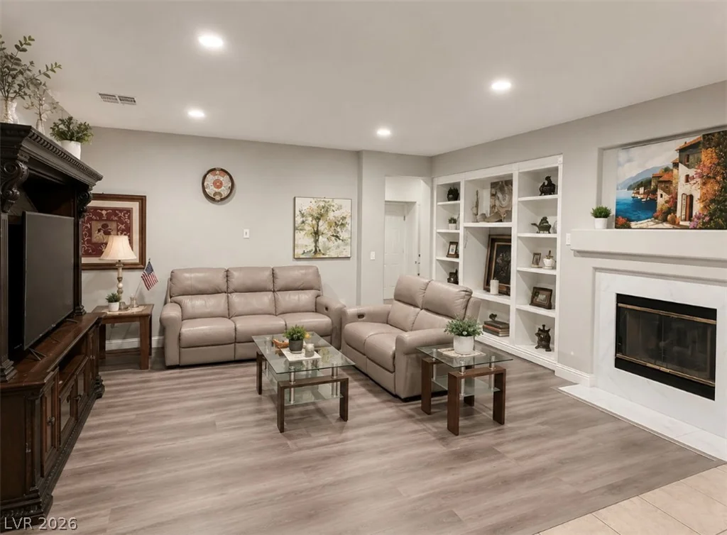 3187 Azure Bay, Las Vegas, NV 89117