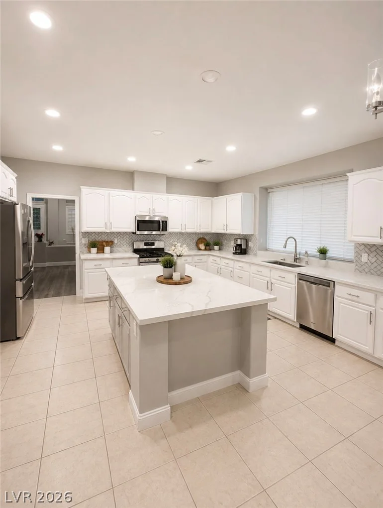 3187 Azure Bay, Las Vegas, NV 89117