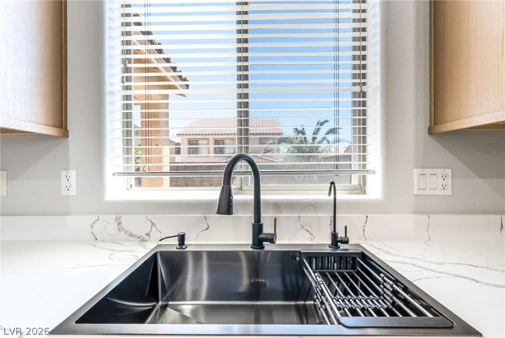 9745 Villa Cache, Las Vegas, NV 89148