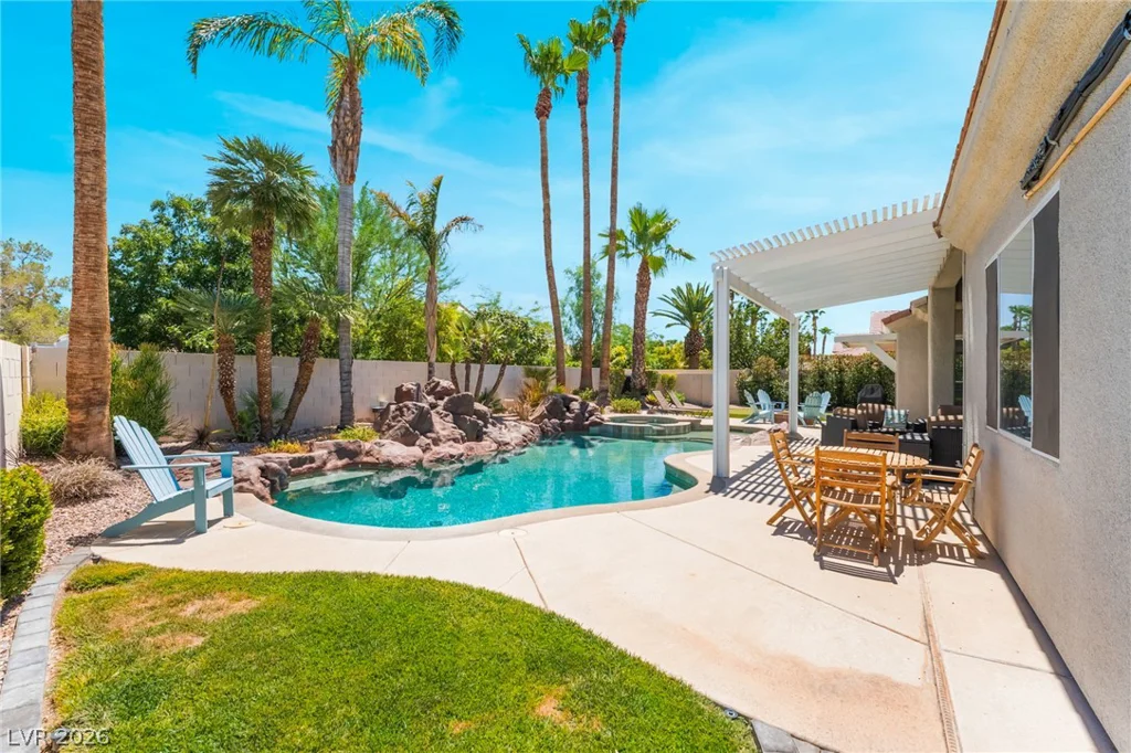 3816 Maurice, Las Vegas, NV 89108