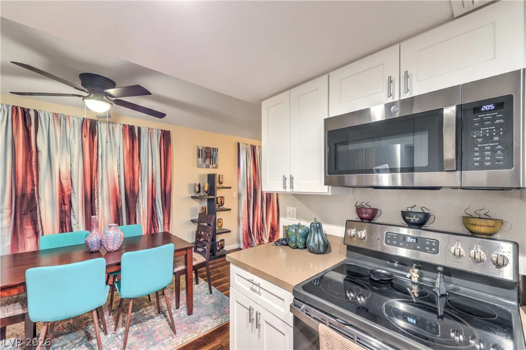 4999 Newport Cove, Las Vegas, NV 89119